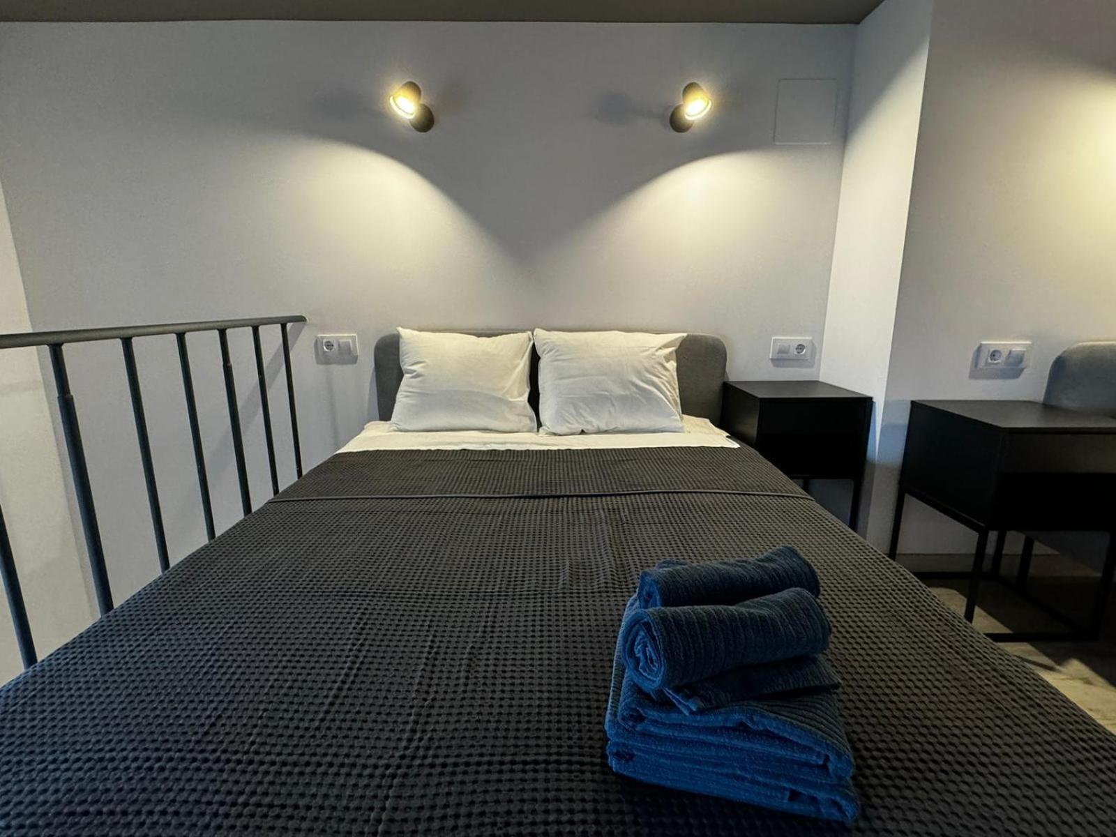Melia Y Fuster 23C Aparthotel Valencia Eksteriør bilde