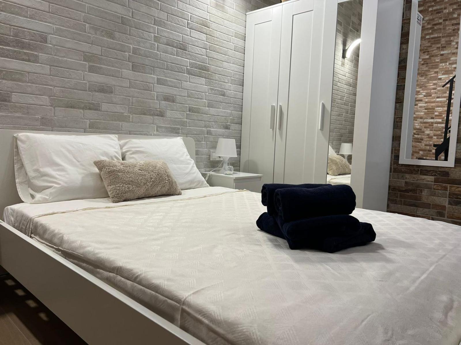 Melia Y Fuster 23C Aparthotel Valencia Eksteriør bilde