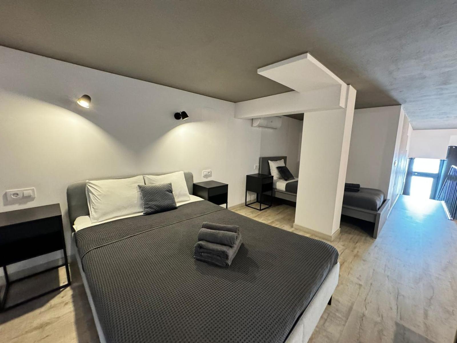 Melia Y Fuster 23C Aparthotel Valencia Eksteriør bilde